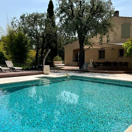 Villa Maya Large Villa And Amazing Pool In Luberon Puget