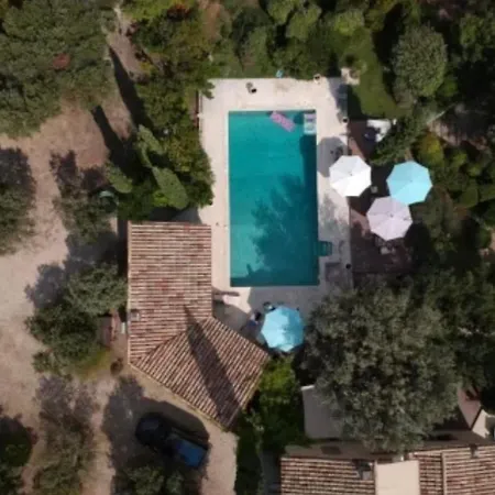 Holiday home Villa Maya Large Villa And Amazing Pool In Luberon